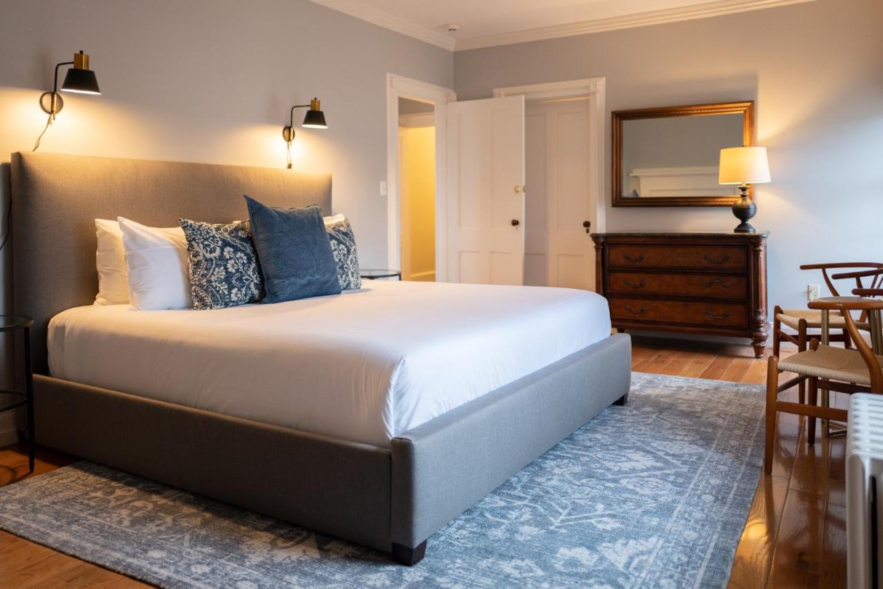 Onesixtyfive, The Inn On Park Row Brunswick Eksteriør bilde